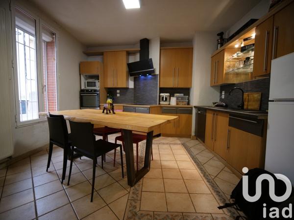 Maison 5 pièces de 114 m² à Pézilla-la-Rivière (66370)
