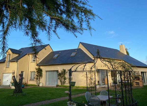 Maison à vendre    6 pièces •  Margon