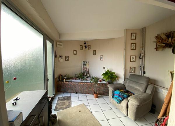 Maison à vendre    6 pièces •  Margon