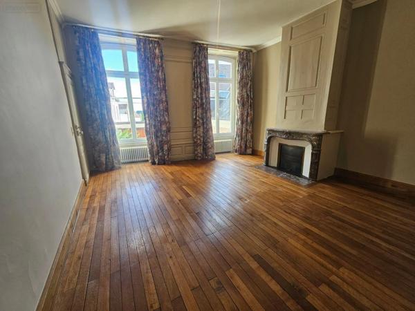 Achat - Maison | Maison de maître Romorantin-Lanthenay 41200 11 pièces 395 m 2 530 m 2