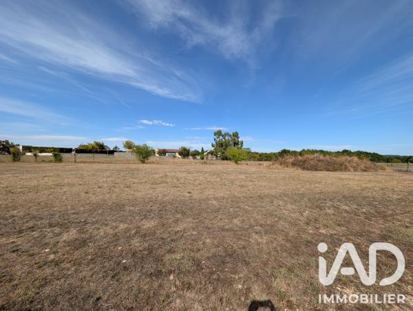 Terrain à vendre 659 m² Mosnac-Saint-Simeux