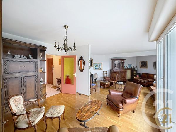Appartement F6 à vendre  6 pièces - 112,65 m2 MONTBELIARD - 25