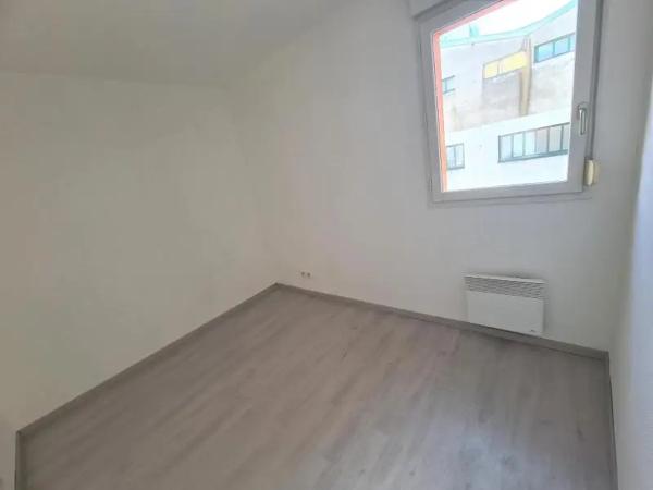 Appartement à louer 2 pièces 55.05m² Blois (41000)
