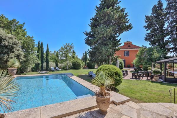 Vente Propriété de luxe Loriol-du-Comtat 21 Pièces 1300 m²