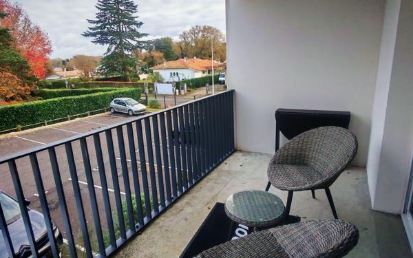 Appartement à vendre    3 pièces • 59,80 m2 Saint-Pierre-du-Mont