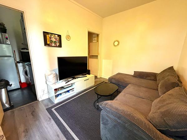 Appartement Aulnay Sous Bois 2 pièces 25.27 m2 proche gare