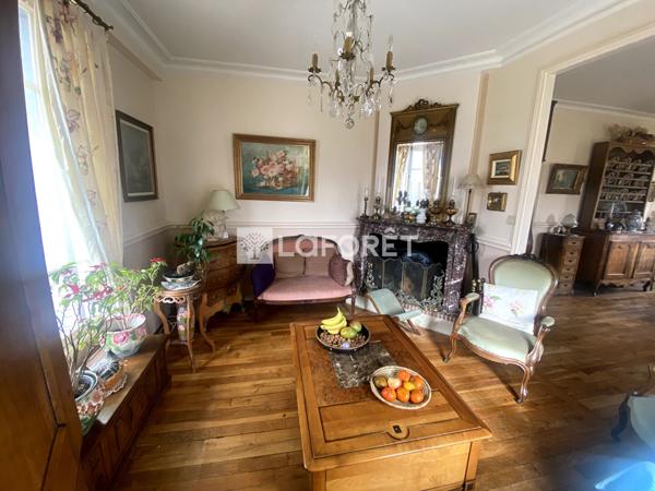 Achat maison près de HARDRICOURT - 7 pièce(s) - 170 m² - 369 000 €