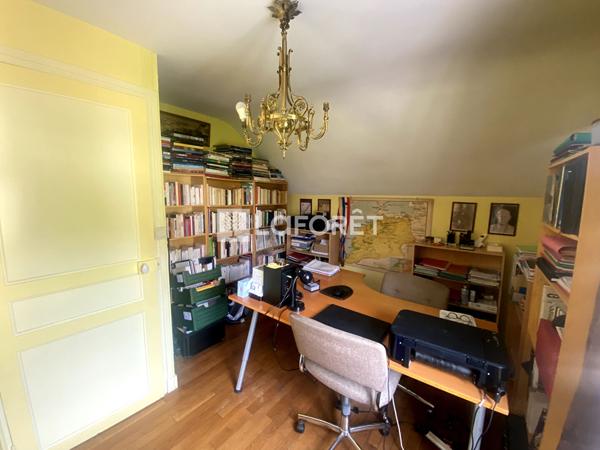 Achat maison près de HARDRICOURT - 7 pièce(s) - 170 m² - 369 000 €