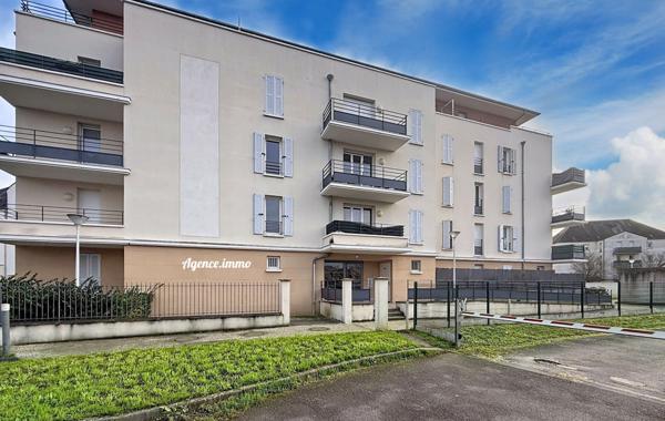 À vendre - T2, 2 pièces situé à La Riche (37520)