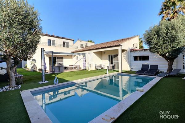 Fabrègues Villa contemporaine 134 m² 4 chambres Piscine Garage