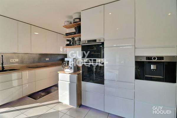 Fabrègues Villa contemporaine 134 m² 4 chambres Piscine Garage