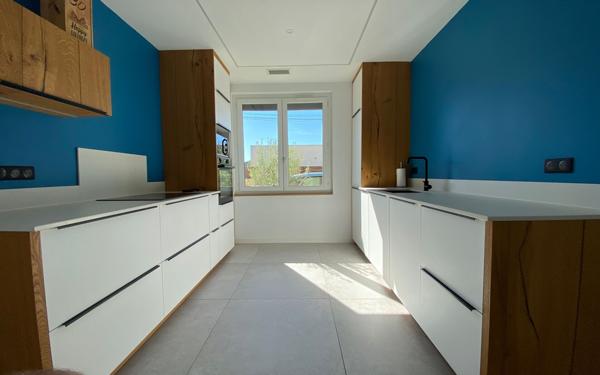 Maison à vendre    4 pièces •  Entraigues-sur-la-Sorgue