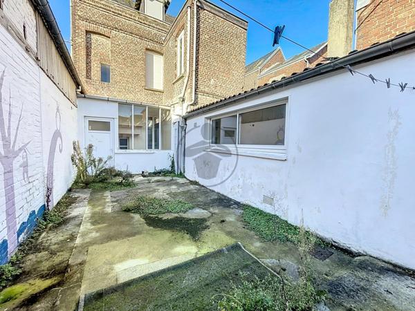 Vente Immeuble 6 pièces 134 m2 à Saint-Quentin