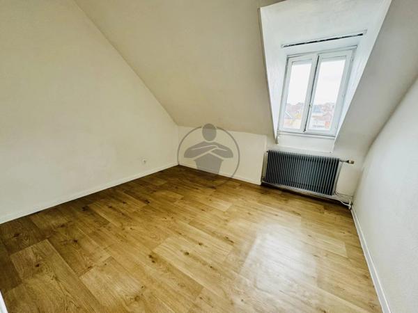 Vente Immeuble 6 pièces 134 m2 à Saint-Quentin