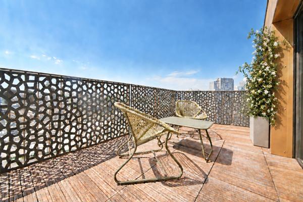 BNF - 5 pièces avec loggia et terrasse