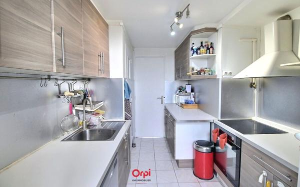 Appartement à vendre    3 pièces •  Marseille 11