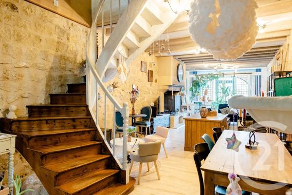 Maison à vendre  10 pièces - 210 m2 ST MACAIRE - 33