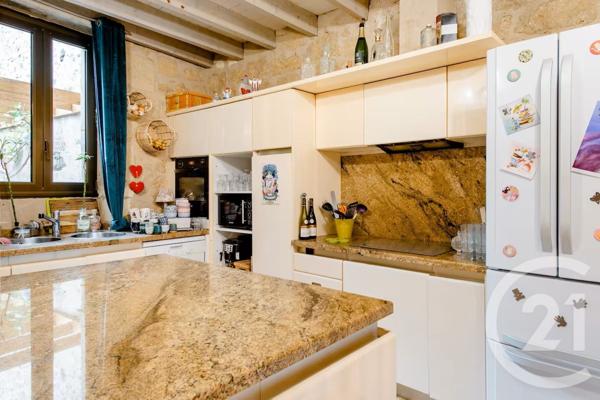 Maison à vendre  10 pièces - 210 m2 ST MACAIRE - 33