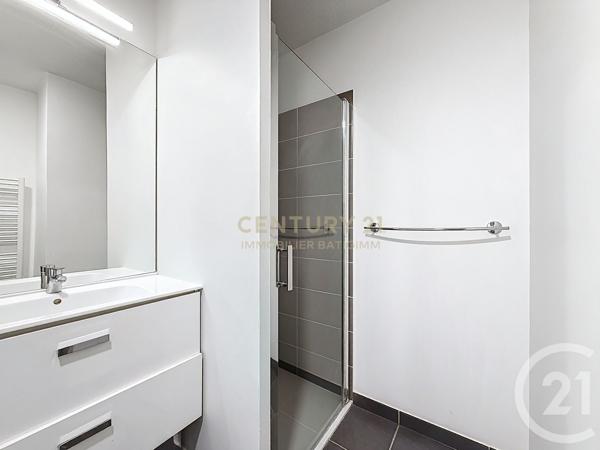 Appartement T2 à vendre  2 pièces - 42,75 m2 L ISLE D ABEAU - 38