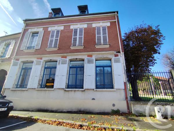 Appartement F3 à vendre  3 pièces - 63,77 m 2   NOYON  - 60