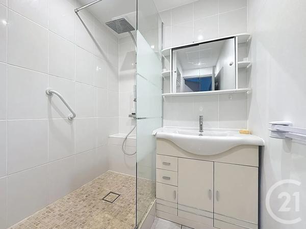 Appartement F3 à vendre  3 pièces - 63,77 m 2   NOYON  - 60