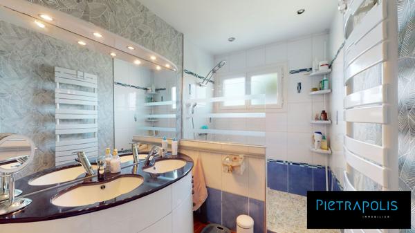 CHASSAGNY, Maison 5 pièces, 154m², piscine chauffée, vue dégagée