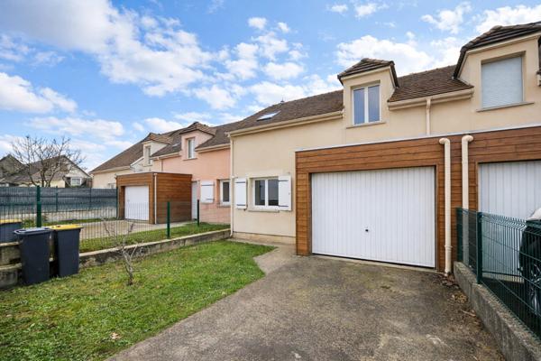 Exclusivité –Maison récente avec jardin et sous-sol total – secteur calme