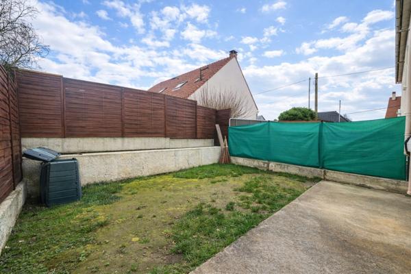 Exclusivité –Maison récente avec jardin et sous-sol total – secteur calme