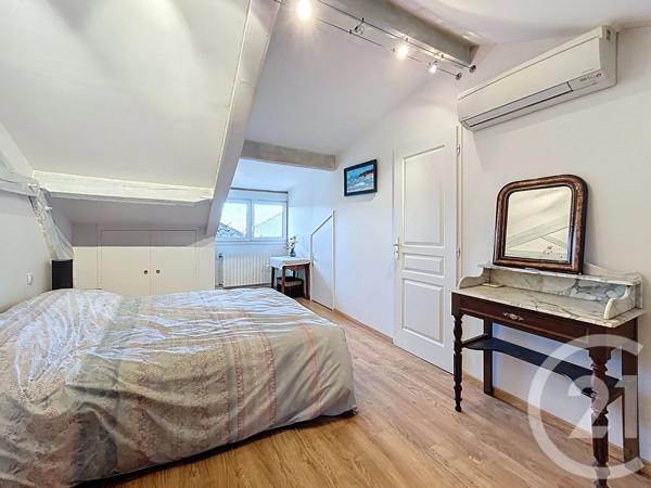 Maison à vendre  5 pièces - 196 m 2   AGEN  - 47