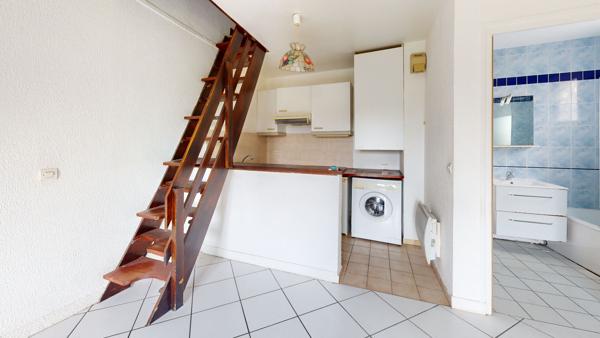 Appartement CHILLY-MAZARIN 1 pièce 30.84 m²