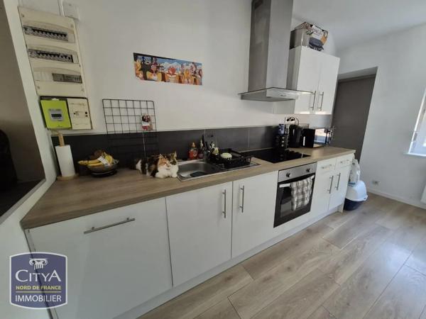 Appartement à louer 2 pièces 52m² Cambrai (59400)
