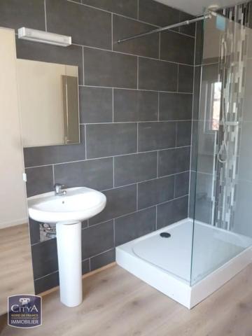Appartement à louer 2 pièces 52m² Cambrai (59400)
