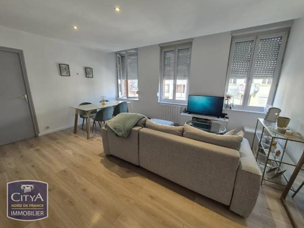 Appartement à louer 2 pièces 52m² Cambrai (59400)