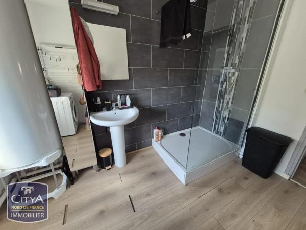 Appartement à louer 2 pièces 52m² Cambrai (59400)