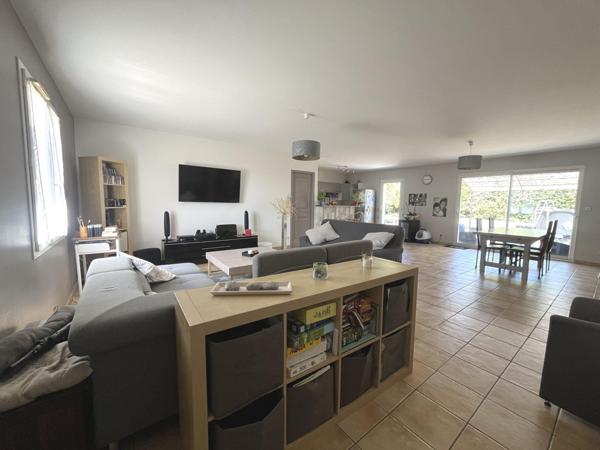 Joli pavillon de plain-pied à Quinçay