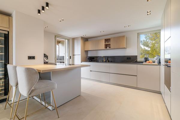 Vente Penthouse Le Cannet 6 Pièces 180 m²