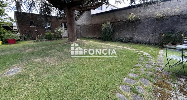 À vendre Maison 6 pièces 159 m² - Dury 80480