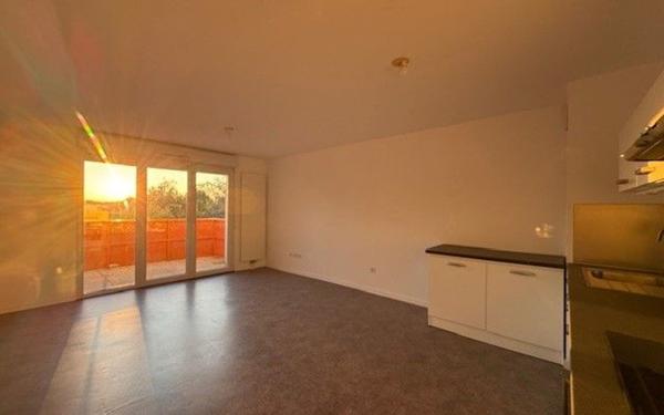 Appartement à louer    3 pièces •  Tours