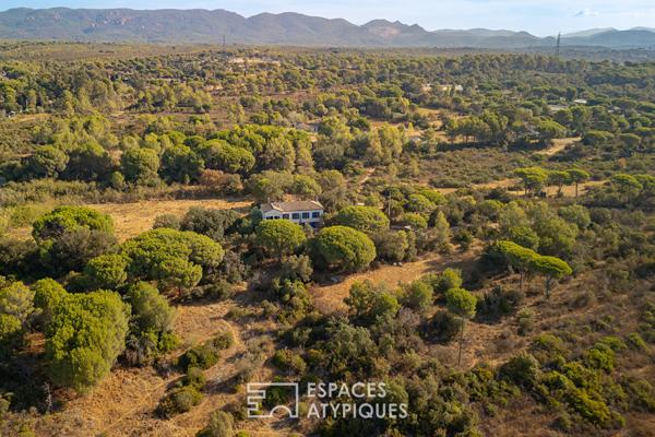 Bastide à réinventer, au coeur d’un domaine agricole de 8 hectares