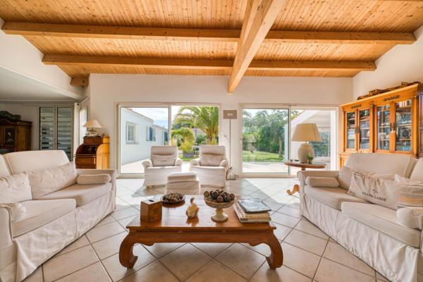 Vente Maison de luxe Saint-Pierre-d'Oléron 6 Pièces 165 m²