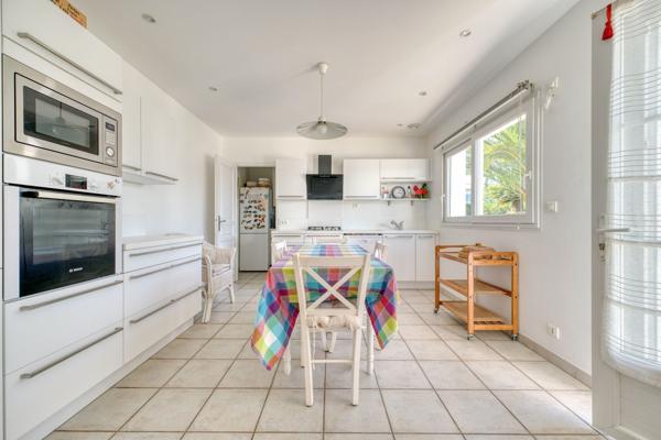 Vente Maison de luxe Saint-Pierre-d'Oléron 6 Pièces 165 m²