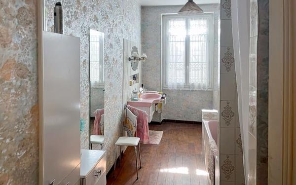 Maison à vendre    6 pièces •  Fleurance