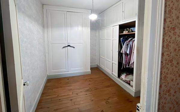 Maison à vendre    6 pièces •  Fleurance