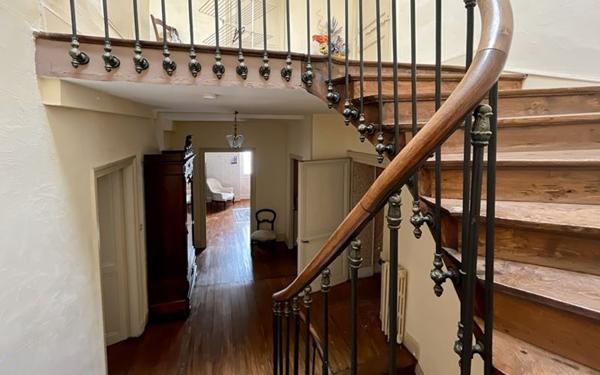 Maison à vendre    6 pièces •  Fleurance