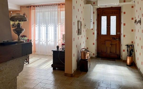 Maison à vendre    6 pièces •  Fleurance