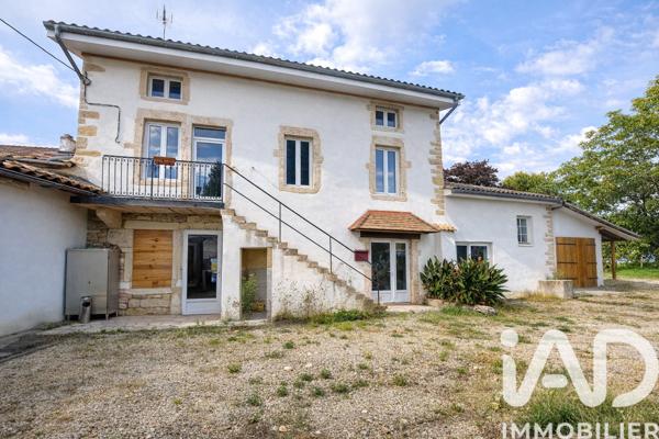 Location maison 3 pièces 290 m² Tournus