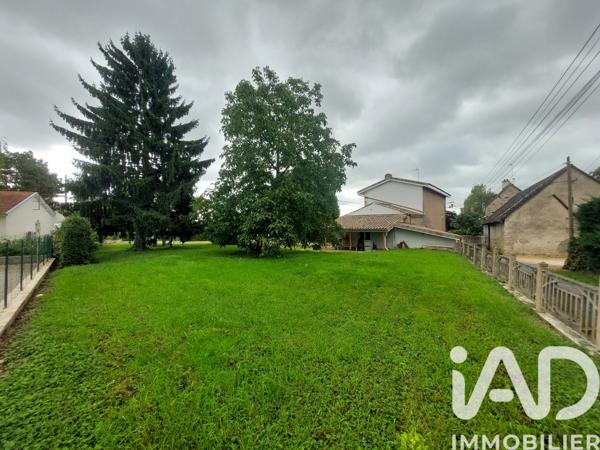 Location maison 3 pièces 290 m² Tournus