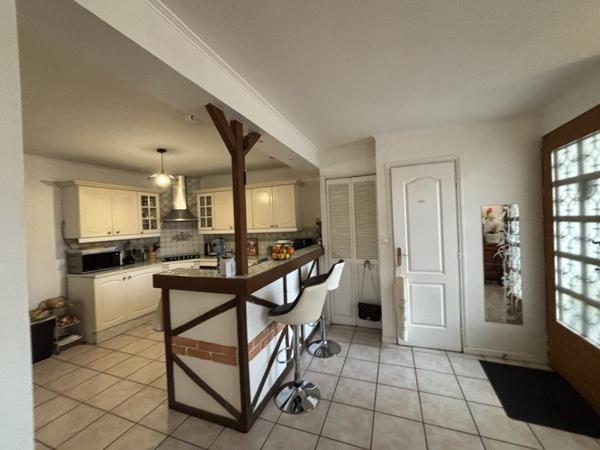 Maison à vendre 116 202 € Chârost 4 p 125 m² DPE C