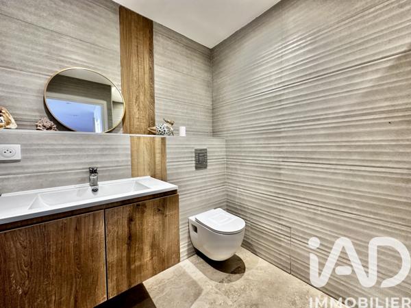 Appartement à vendre 3 pièces 81 m² Fréjus