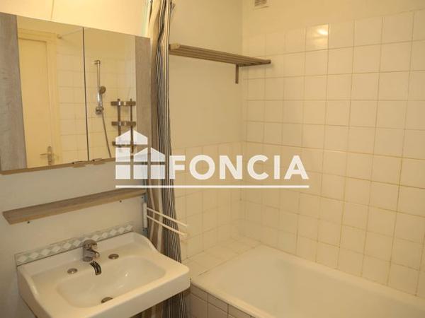 Location Appartement 4 pièces 77.93 m² - 9 RUE GAL DURAND Grenoble 38100